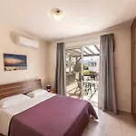 Coral Bay Sun Villa Peyia