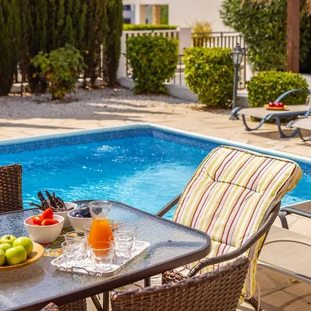 Coral Bay Sun * Peyia